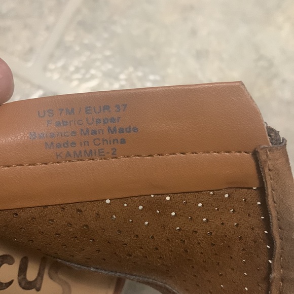 Size 7 Sam Edelman “Circus” booties. - Picture 3 of 10